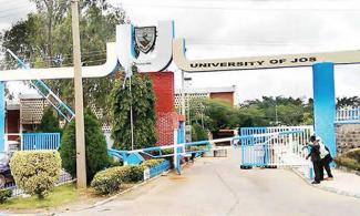 Nigerian University, UNIJOS Students Protest Against Water Scarcity, Power Outage, Lock Out Lecturers 